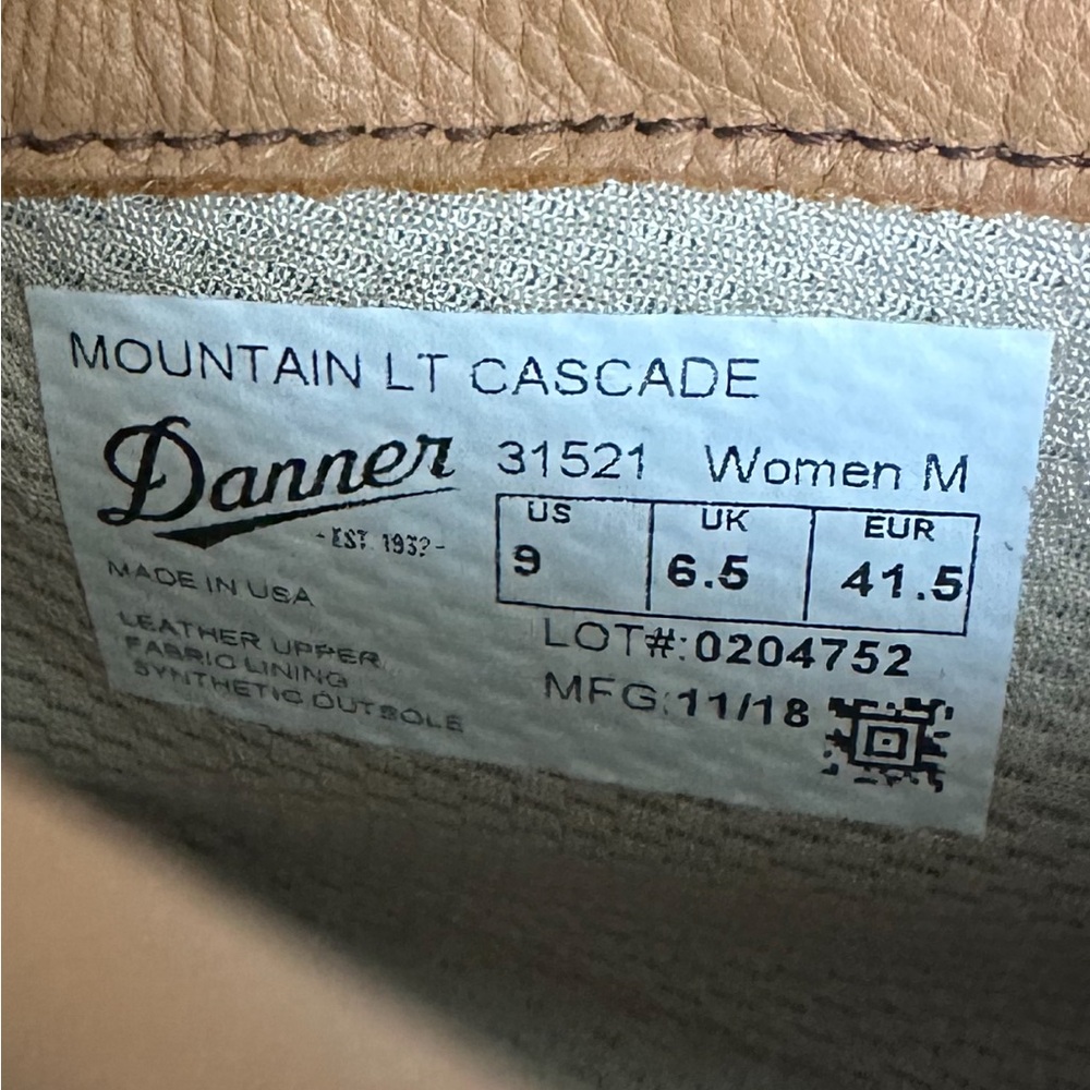 Danner Tan Leather Lace-Up Boots with Red Laces - Picture 5 of 5